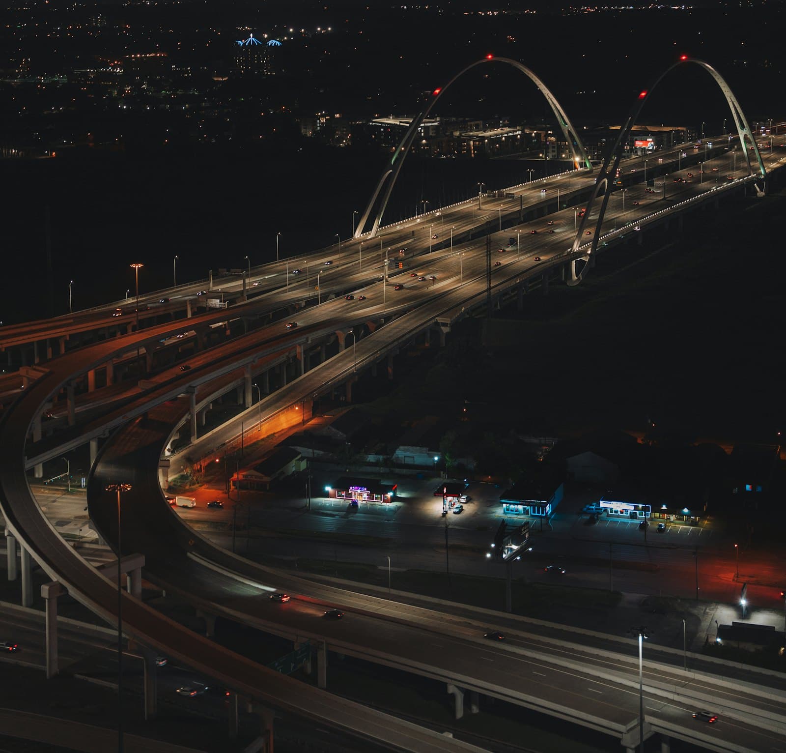Solar Exits and Chevron Areas Enforcement System deployed on a live corridor